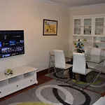 Precioso Piso Entre Playa Y Monte Appartamento *