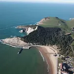 Precioso Piso Entre Playa Y Monte *