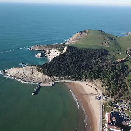 Precioso Piso Entre Playa Y Monte *